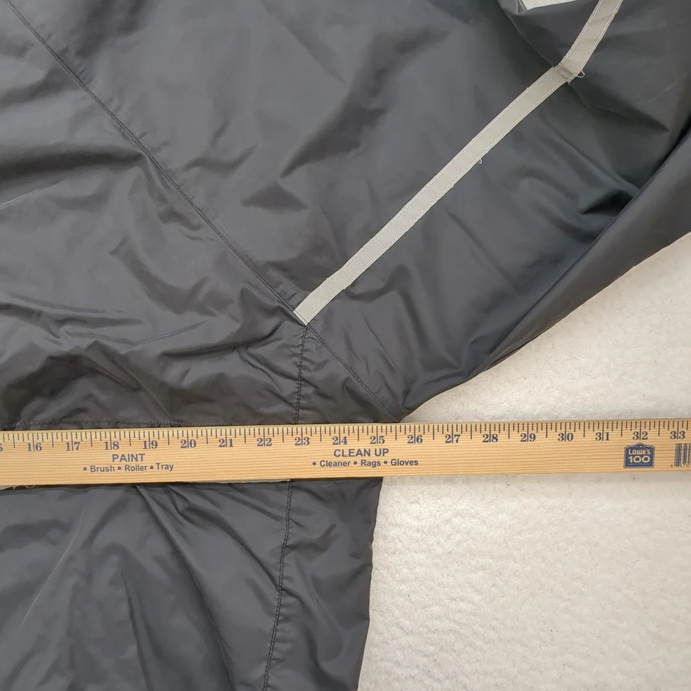 Road Runner Jacket Mens Large Black Windbreaker Reflective Nylon Y2K 2000s Zip